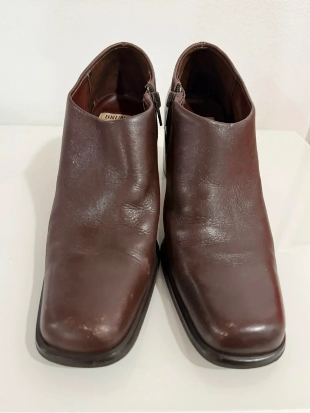 Vintage 90s/Y2K era Bruno Valenti Square Toe Booties - Women’s Size 9